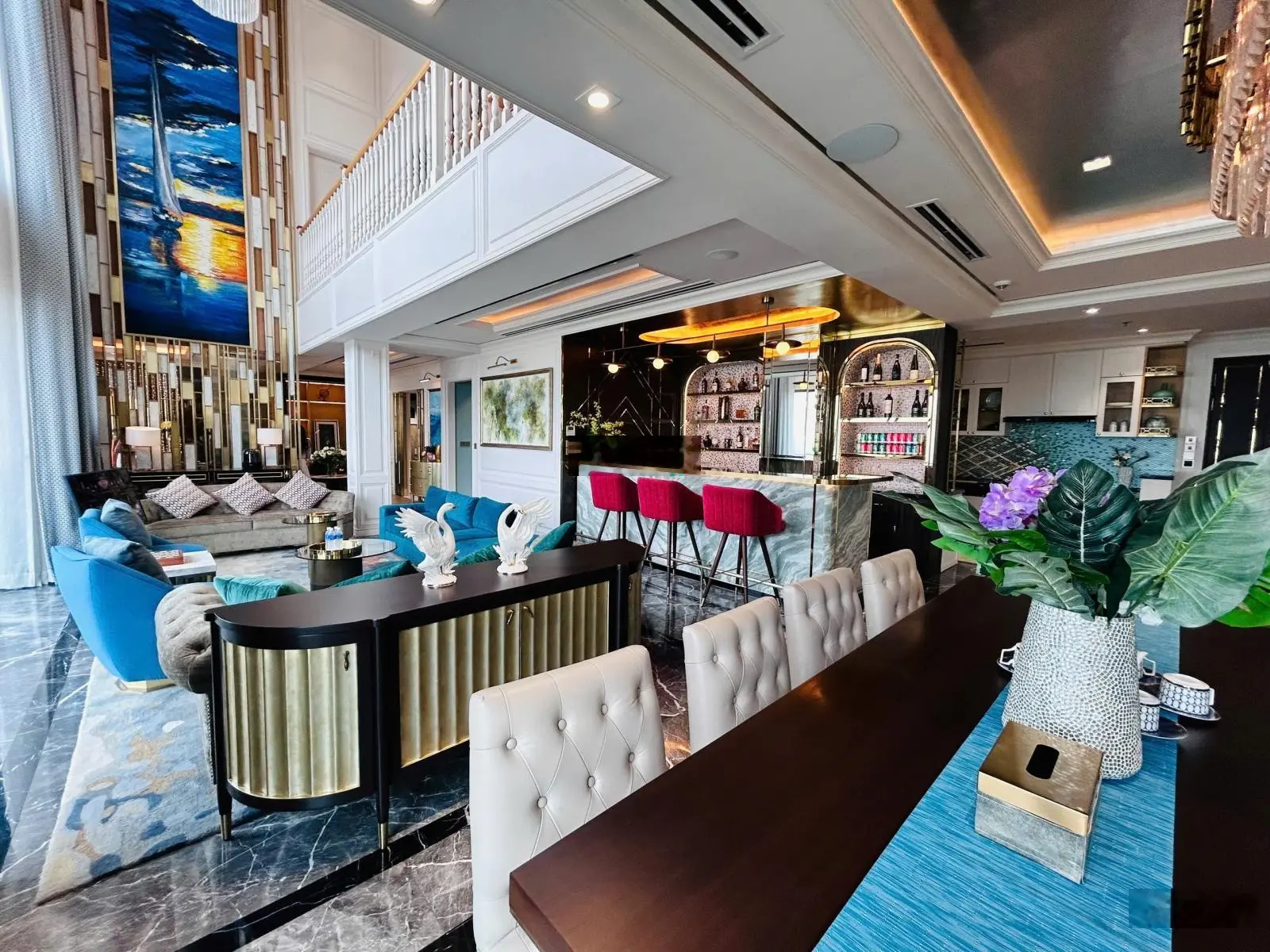 Bán penthouse nội thất sang trọng view sông q2 thảo điền. liên hệ 0902 835 ***