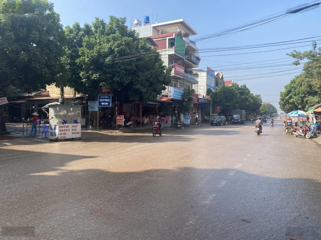 Cần bán gấp căn nhà cấp 4 tại phố Sàn - Lục Nam Bắc Giang