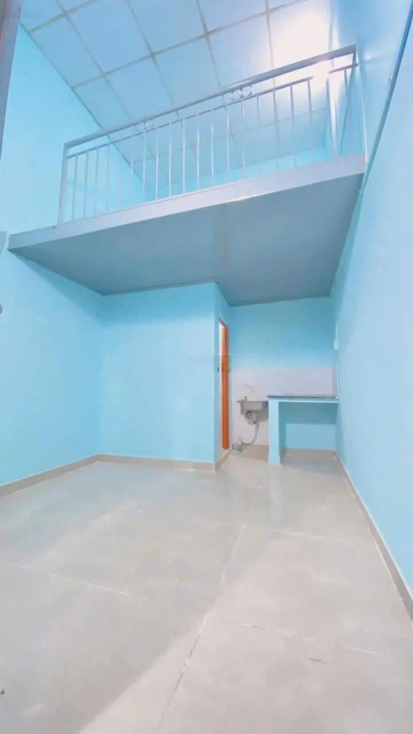 Bán 5 căn phòng trọ có gác sát bên KCN Long Hậu đường nhựa 14m DT 101m2 giá chào 2,9 tỷ
