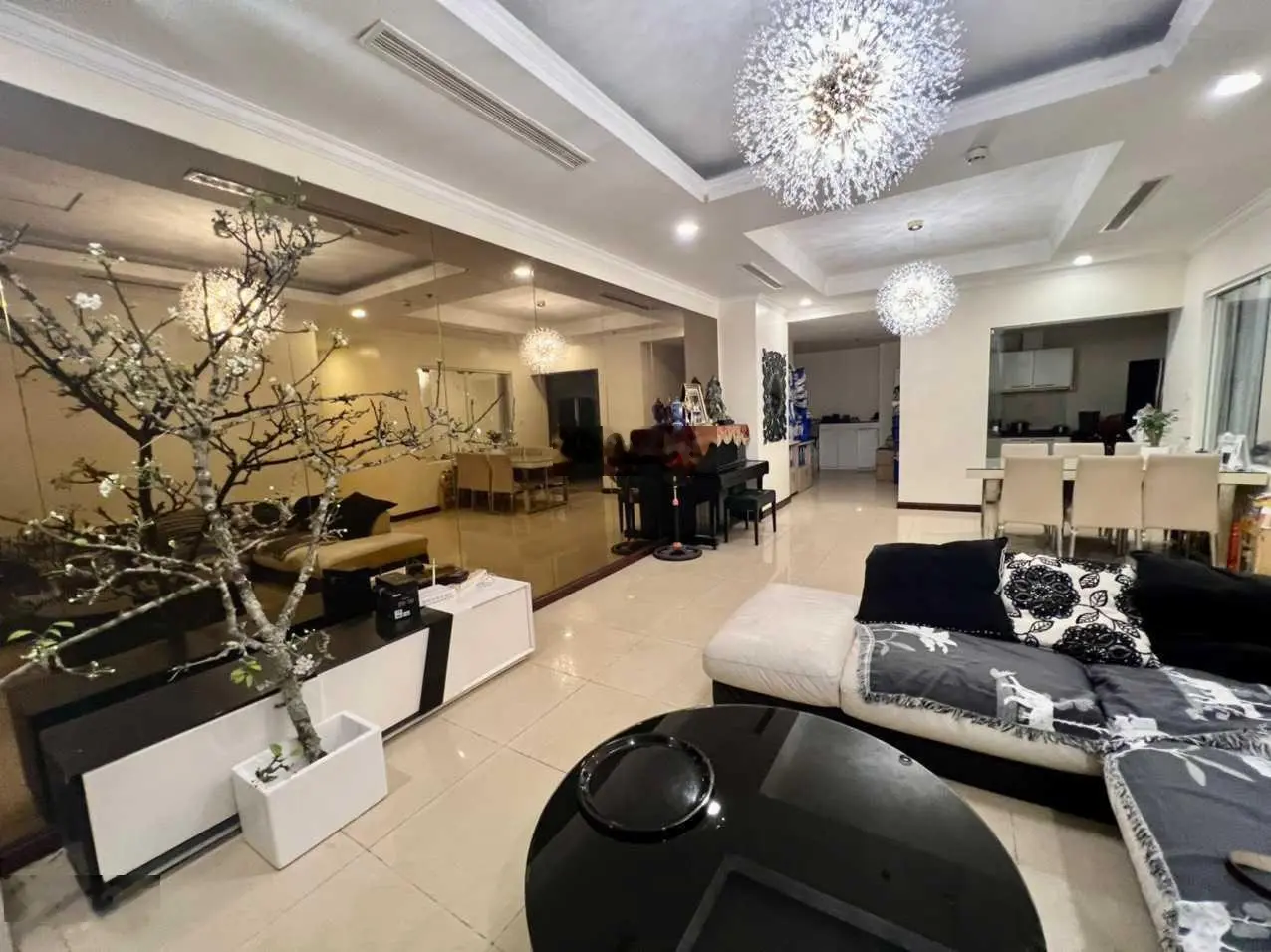 Gia chủ bán căn hộ 89m2 tại Vimeco Nguyễn Chánh giá chỉ nhỉnh 5 tỷ full NT, LH 0336 730 ***