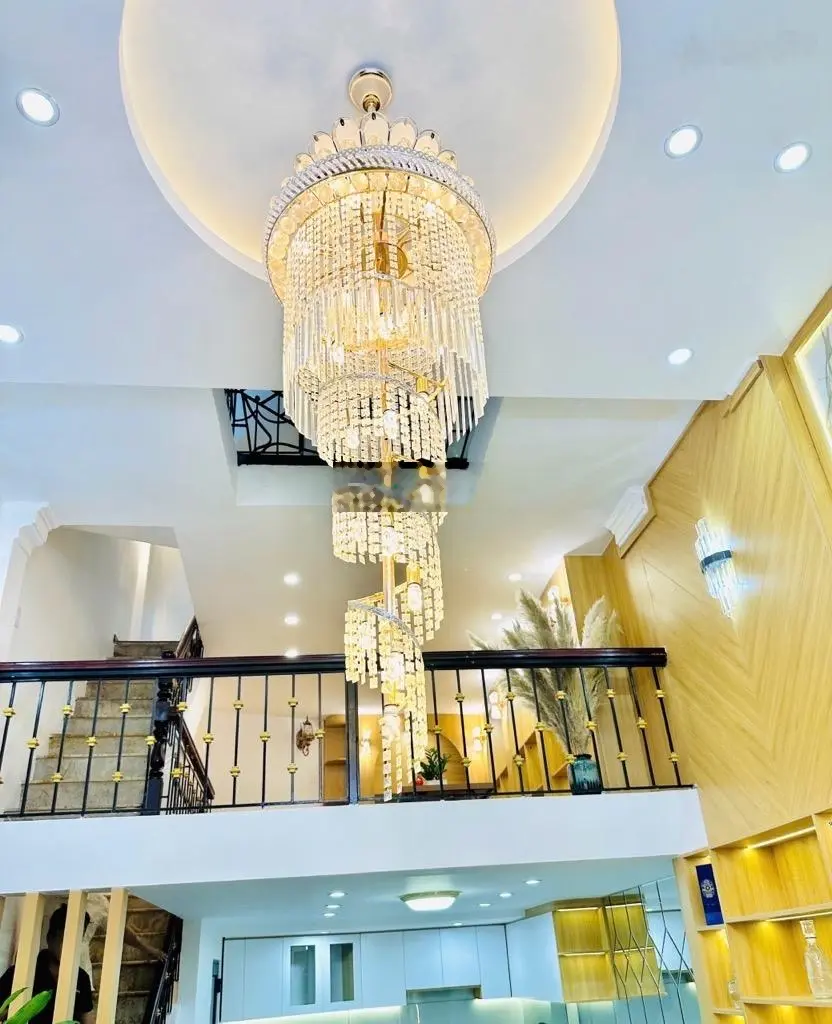 ĐẸP NHƯ KHÁCH SẠN - KHU HIẾM NHÀ BÁN - VÀI BƯỚC CHÂN RA HỒ TÂY - KHU DÂN TRÍ CAO NGÕ THÔNG.