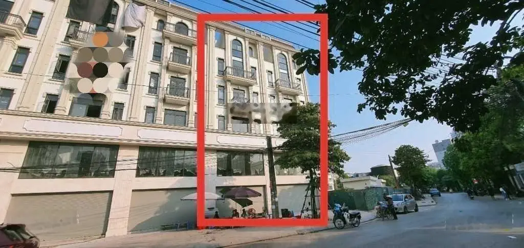 Chính chủ cần bán Him Lam Vạn Phúc Khu B giá nhỉnh 27 tỷ vị trí đẹp. LH: 0963 689 ***