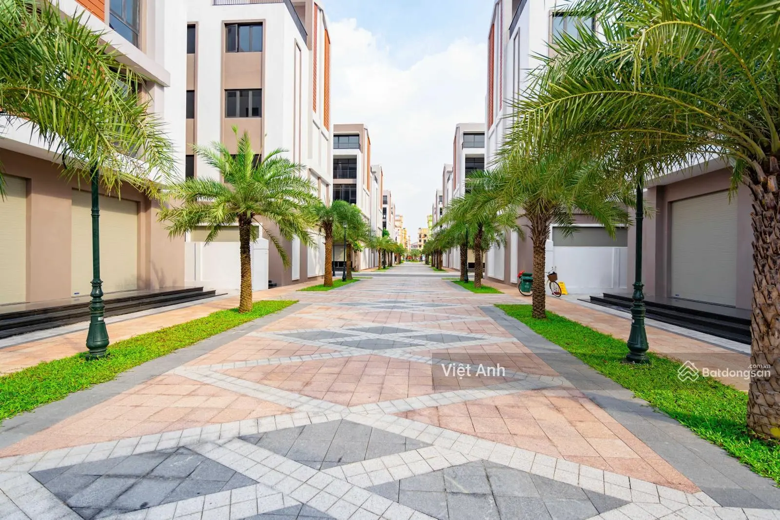 Bán căn liền kề góc Vịnh Thiên Đường Vinhomes Ocean Park 3 The Crown, 87,5m2, 5 tầng, hướng ĐN - ĐB
