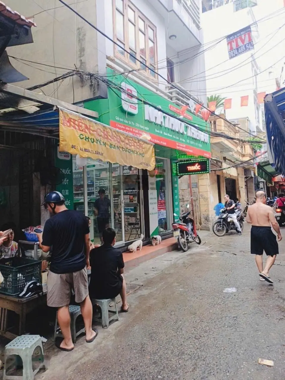 Cần bán nhà riêng tại ngõ 71 Tân Ấp, 41m2, 4 tầng, ngõ thông các phố, giá 6.79 tỷ. LH: 0826 218 ***
