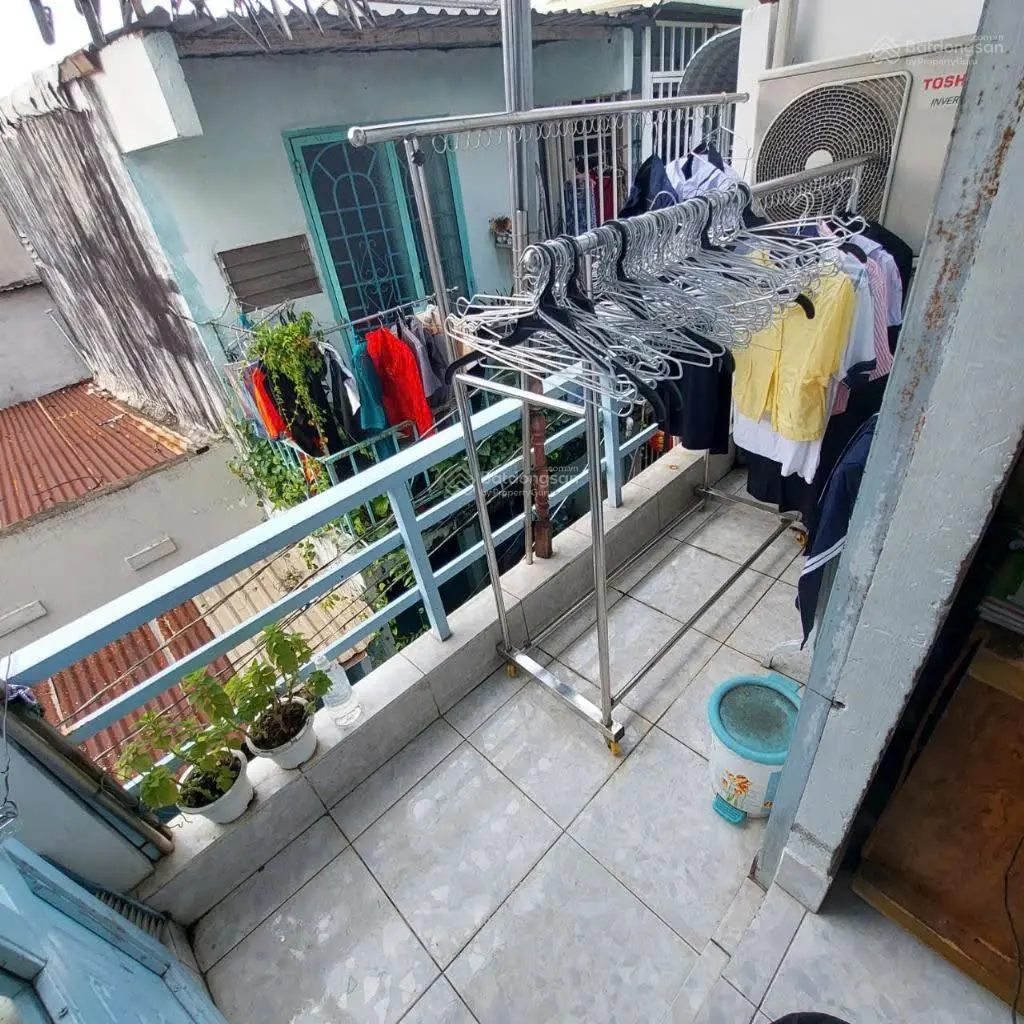 Nhà 1 trệt 1 lầu hẻm đường 475, Phước Long B, Q9, 30m2/2.65 tỷ, TL