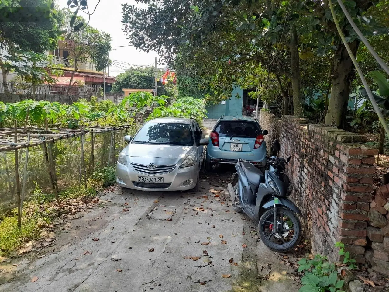 Bán nhà xây mới tại vân côn, ô tô vào tận nhà, cách đại lộ 350m, tiện ích xung quanh đầy đủ