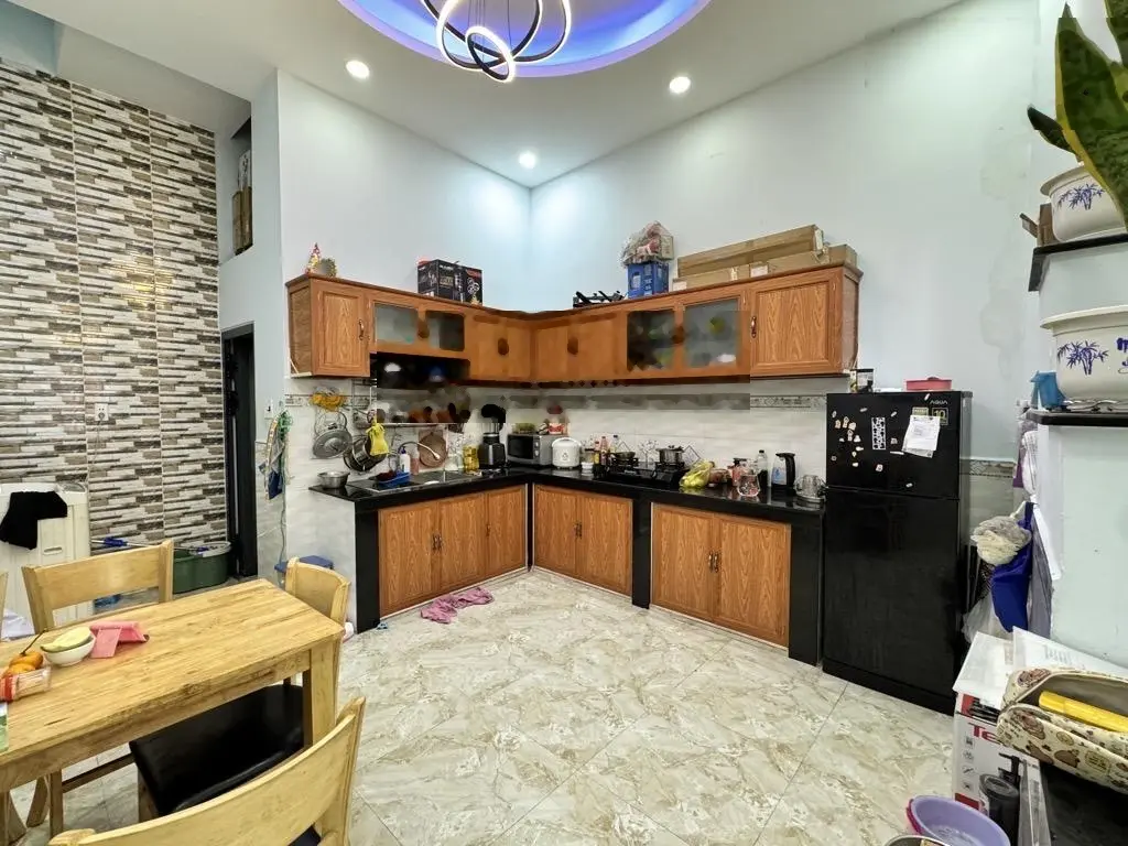 Hẻm xe hơi thông - 2tầng btct - nguyễn tư giản, p12, gò vấp - sát bên mặt tiền-giá:6 tỷ dt: 60m2