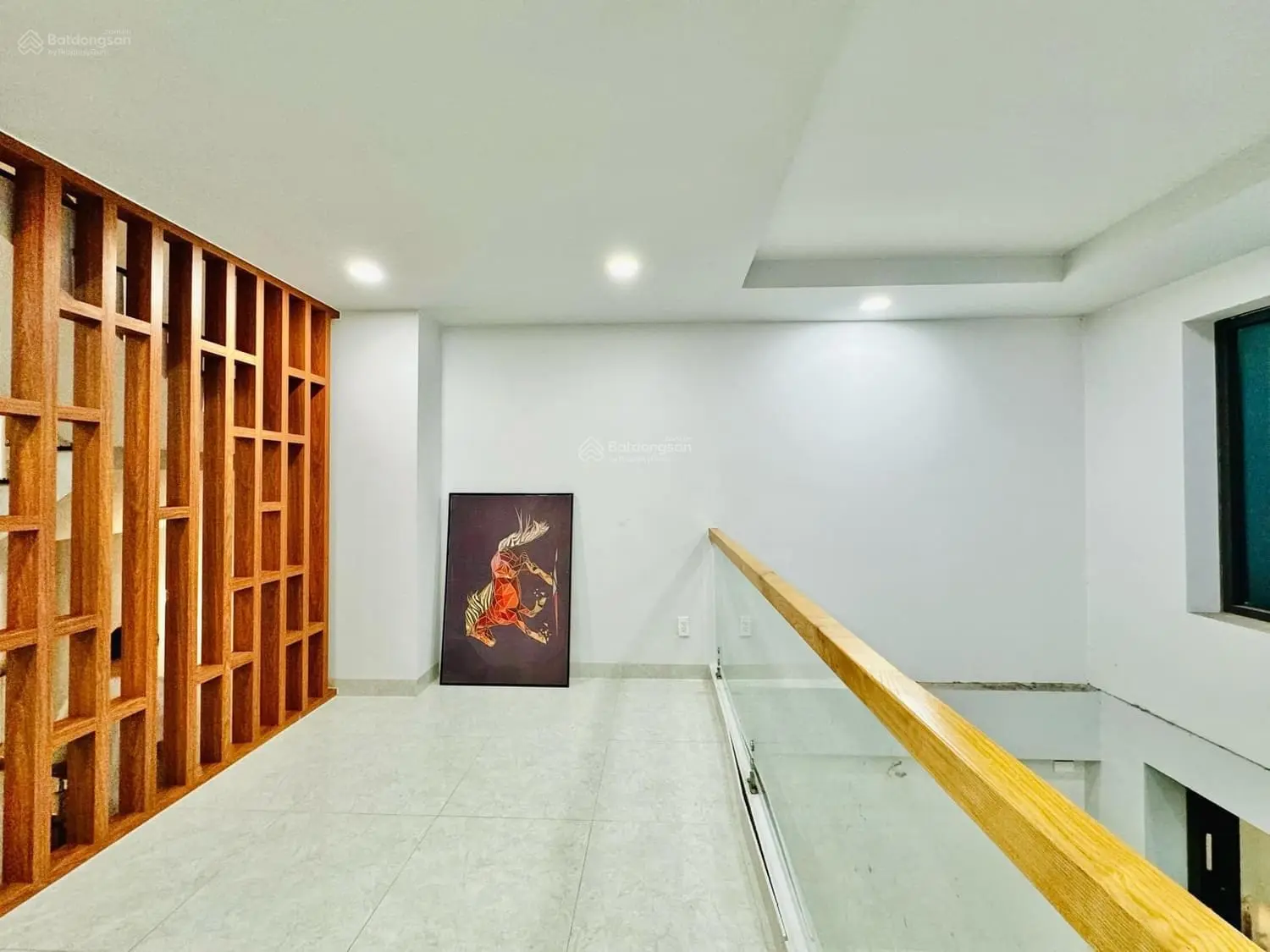 Kẹt tiền bán gấp nhà Trần Quang Diệu Q3. DT 71,76m2/4tỷ280 gần chợ Nguyễn Văn Trỗi cho thuê 36 tr