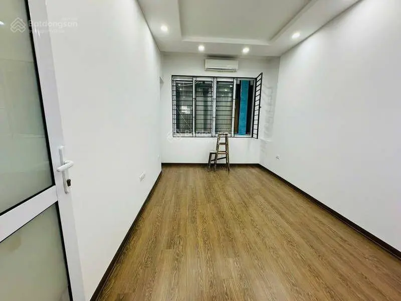 Căn nhà trung tâm quận đống đa- hưởng trọn không khí mát lạnh - giữa mùa hè oi ả