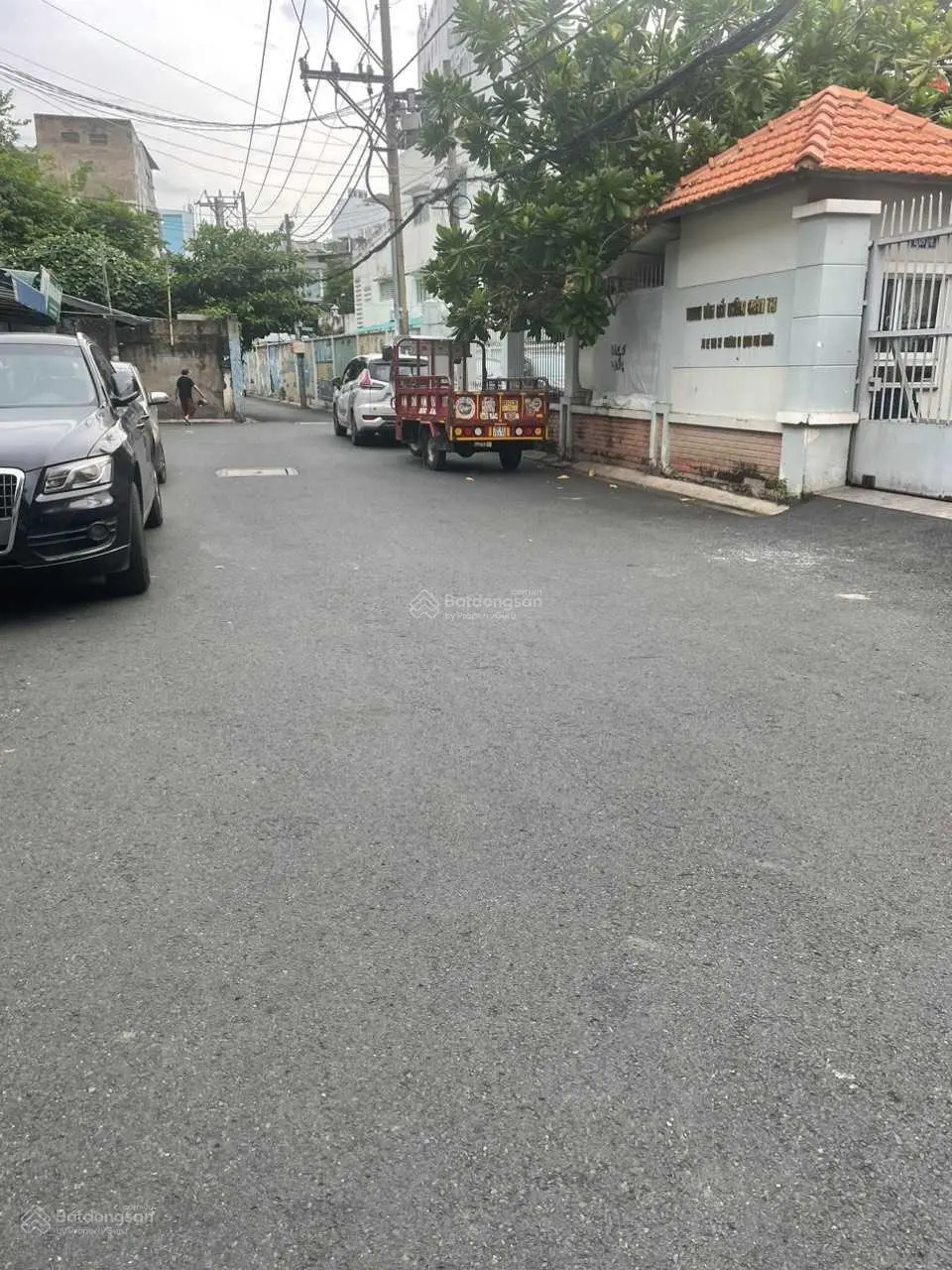 Bán gấp tòa CHDV 176/2 Lê Văn Sỹ, phường 10, Phú Nhuận: DT 144m2 - Hầm 7 Tầng - HĐT 120 triệu/tháng