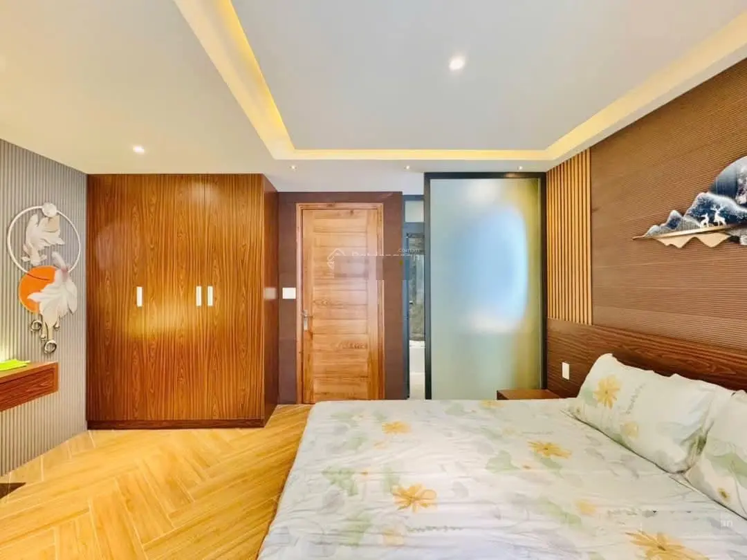 Chủ đi Canada bán GẤP.Nhà Yên Thế, P.2, Quận Tân Bình.DT 39,6m2.Giá 3ty050 còn TL,sổ riêng,Hẻm 6m