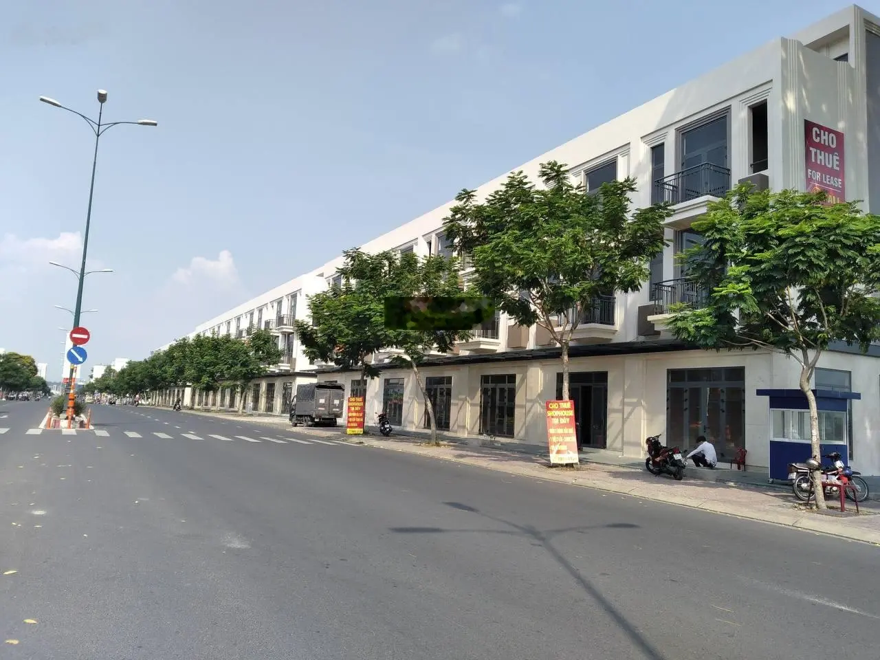 Bán Căn Nhà Mặt Tiền Đường Lê Văn Việt, Tăng Nhơn Phú, Quận 9