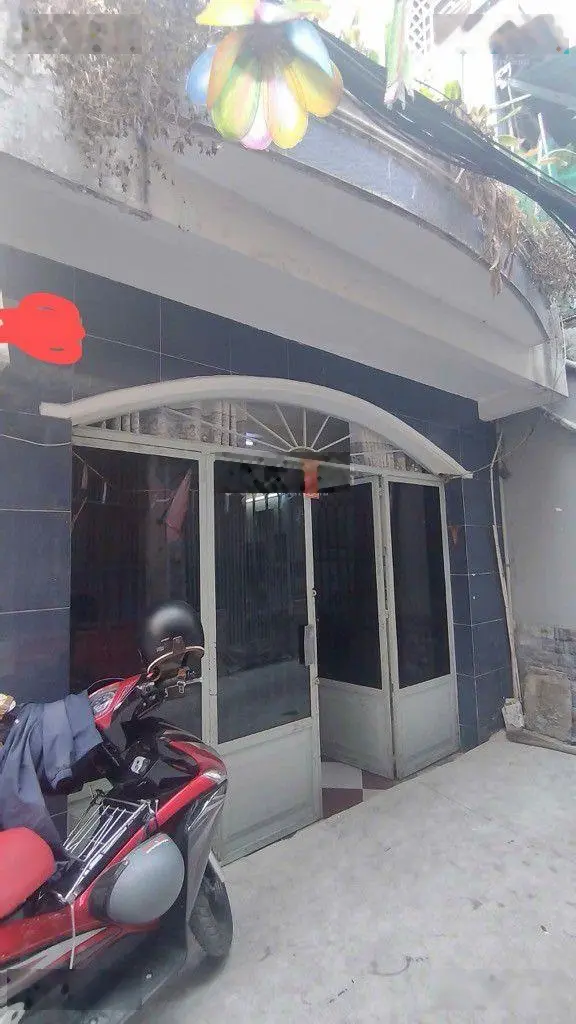 Bán nhà vị trí rất đẹp ngay trung tâm Dương Bá Trạc Quận 8: 39m2 - 2 tầng chỉ hơn 4 tỷ (TL)