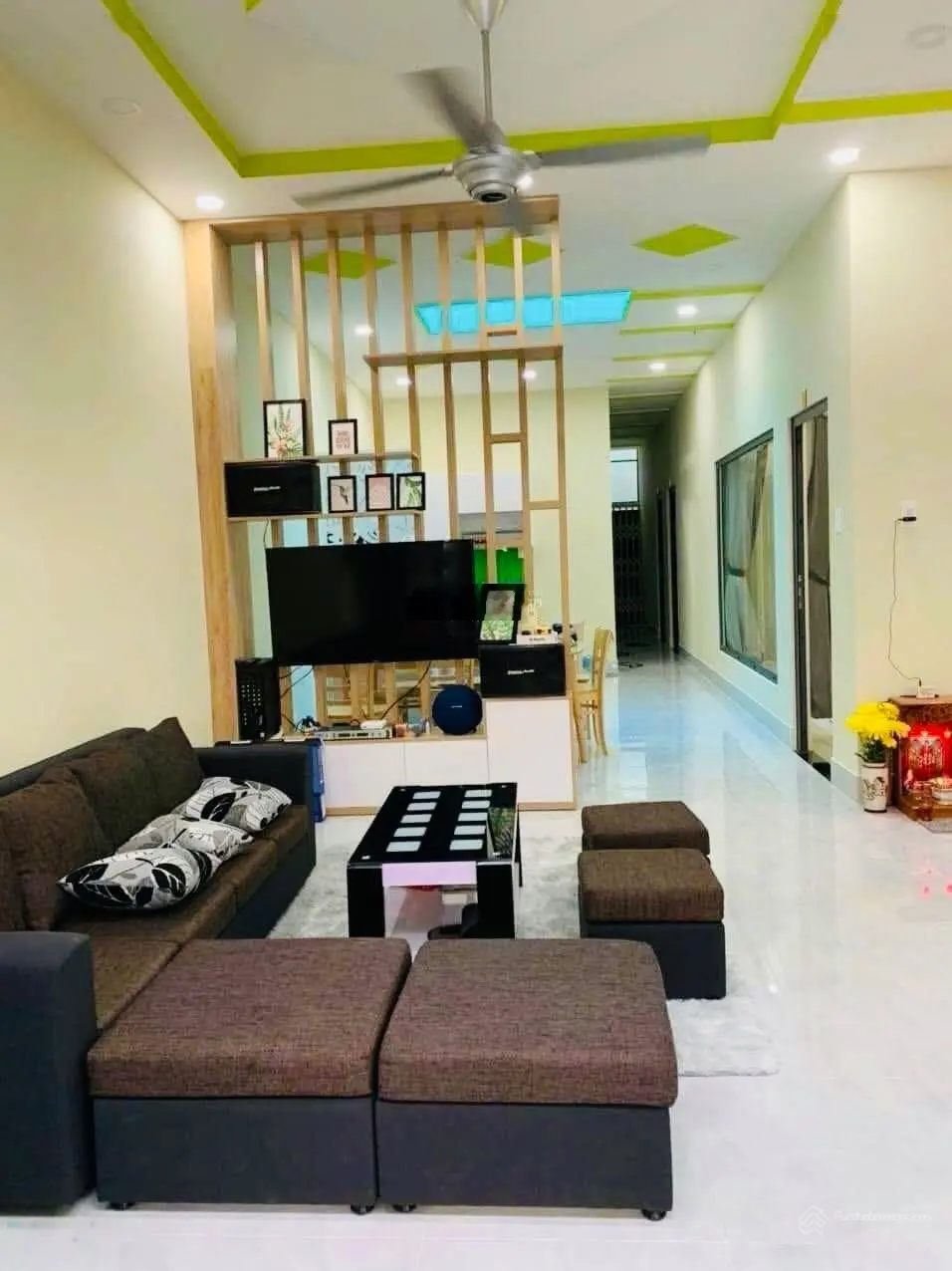 Bán căn nhà DT 140m2 Đường số 9, Linh Trung giá bán 10 tỷ 400 triệu LH 0937 752 ***