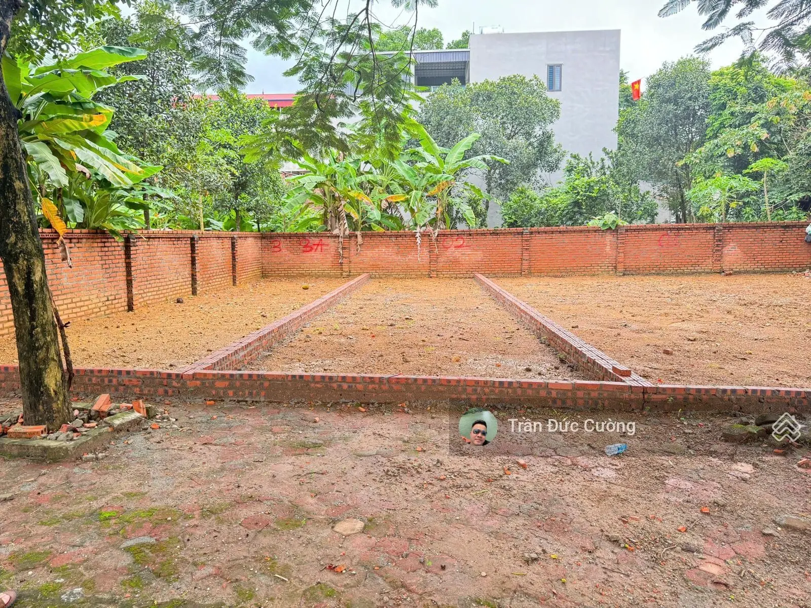Duy nhất lô TDC Vai Réo 63m2 vuông vắn, sổ đỏ công chứng ngay, liên hệ 0985 235 ***