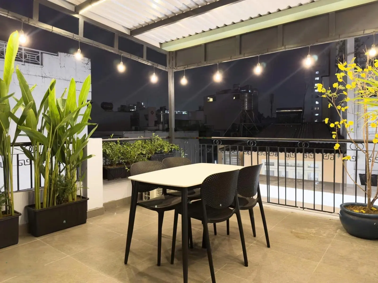 Bán NR 4PN, 4WC tại Trần Bình Trọng, 6,8 tỷ, 38m2, Chính chủ hàng hiếm
