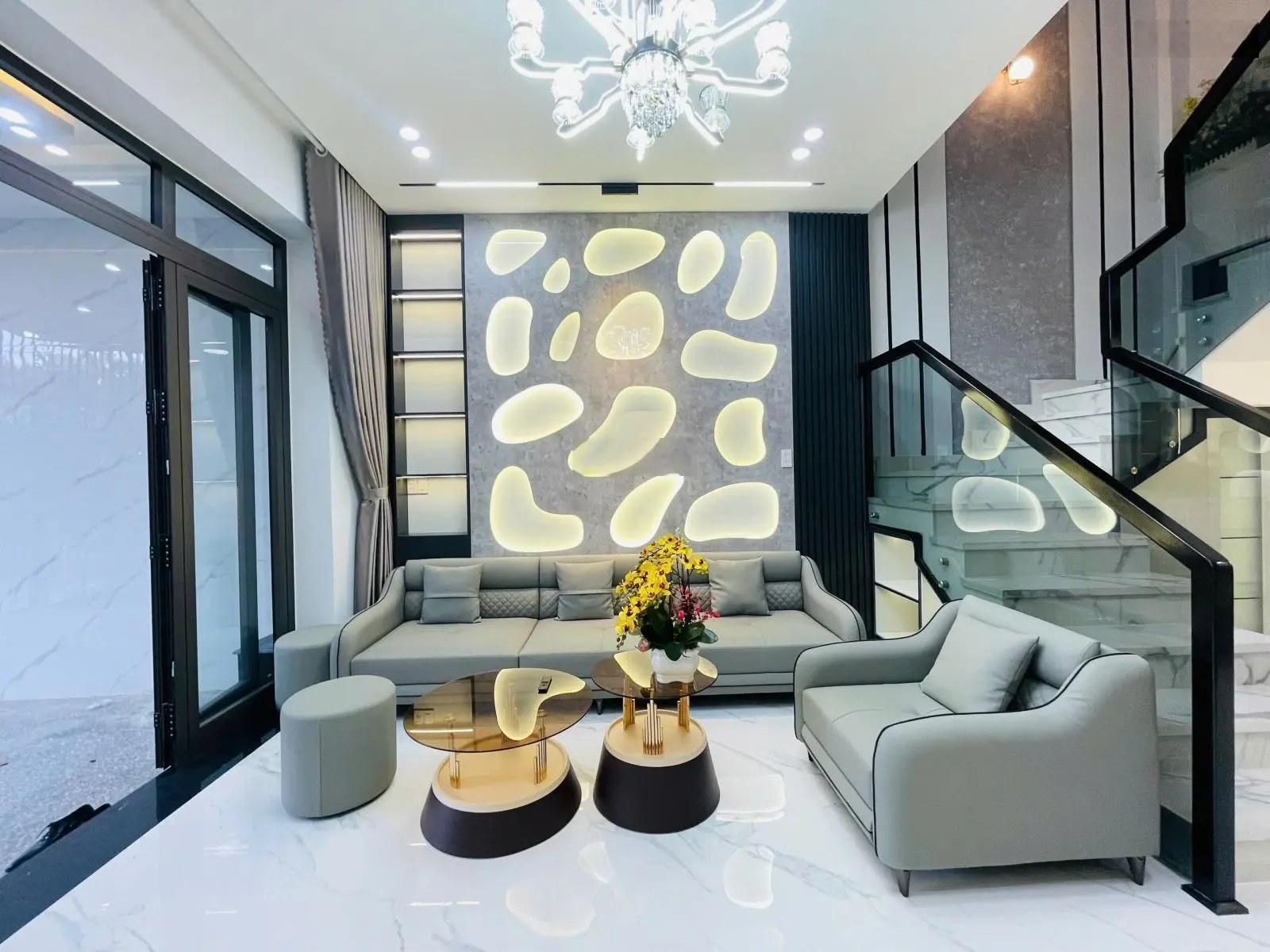 Bán Nhà Tân Cổ Điển Dương Đức Hiền, Gần Biển Nguyễn Tất Thành, Đà Nẵng