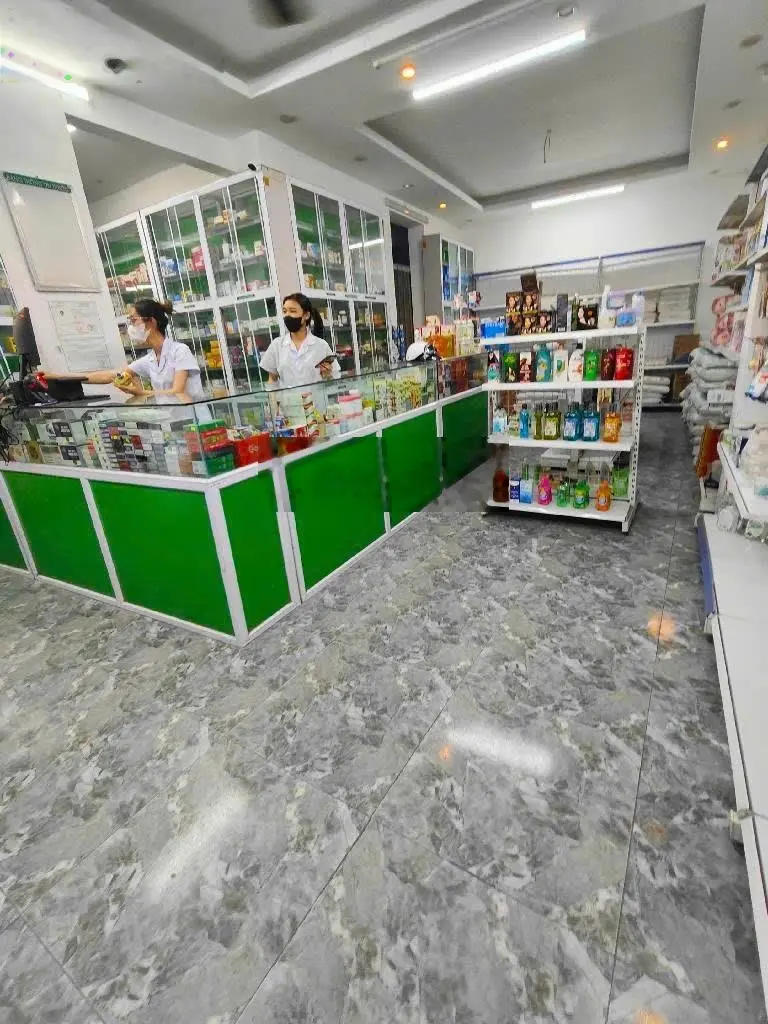 Bán nhà mặt ngõ Lê Quang Đạo - lô góc - đang KD hiệu thuốc - DT: 60m2 MT: 15m