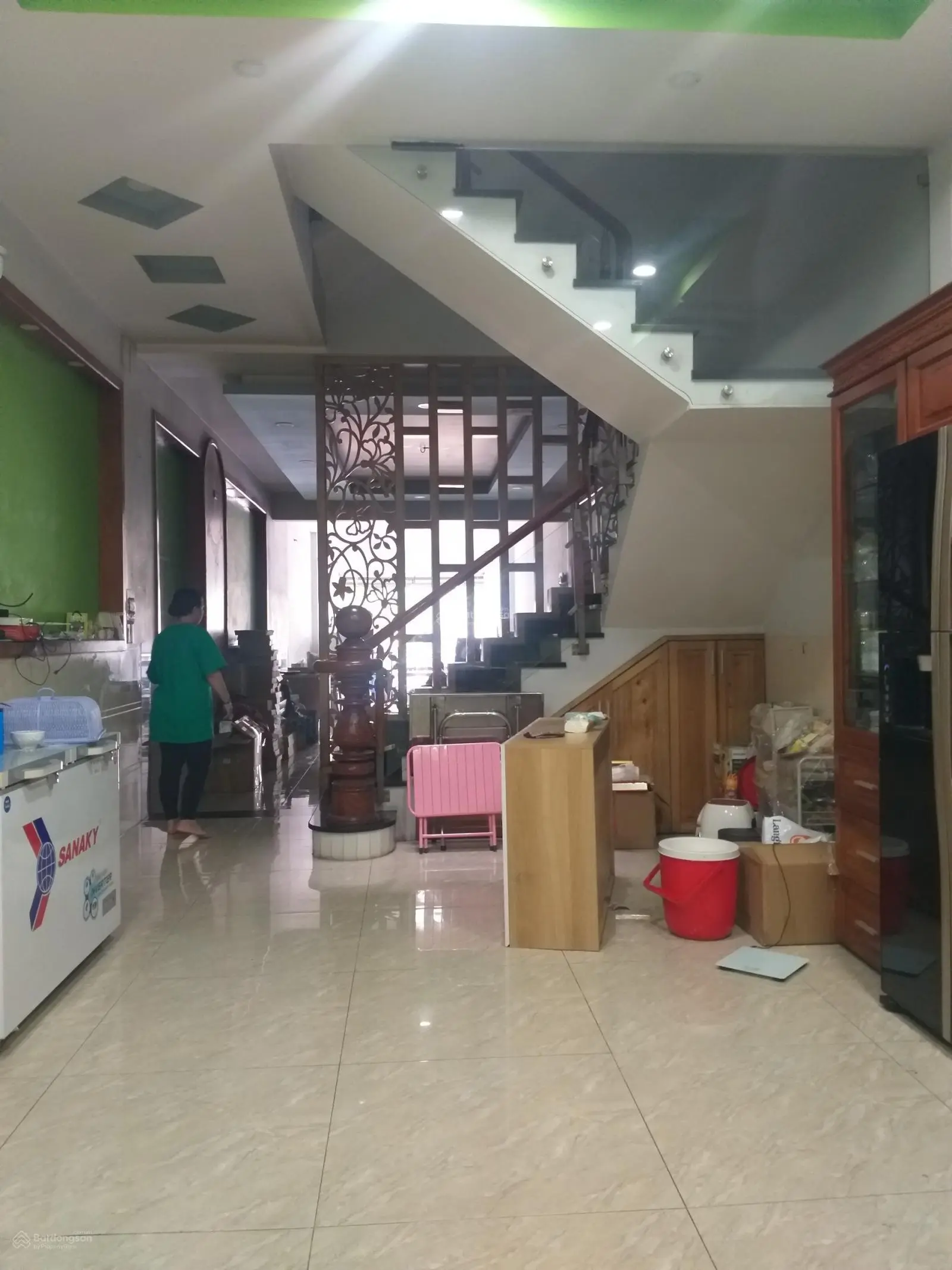 MT kinh doanh nhà mới Hai Bà Trưng Dĩ An DT 121m2 4 tầng 5PN giá 11.2 tỷ (TL), alo Tiền 0908 993 ***