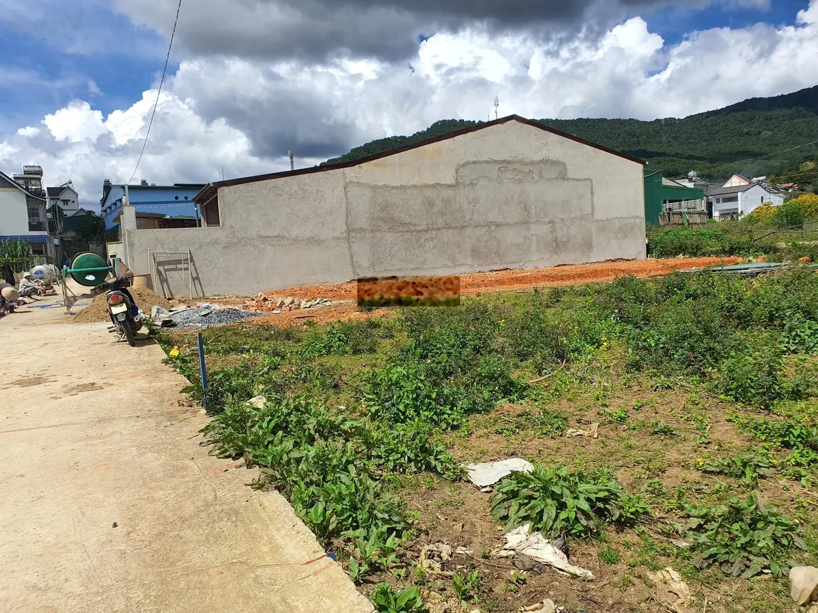 Chính chủ bán đất thổ cư đẹp DT 150m2, thị trấn Lạc Dương, quy hoạch nhà liên kế có sân