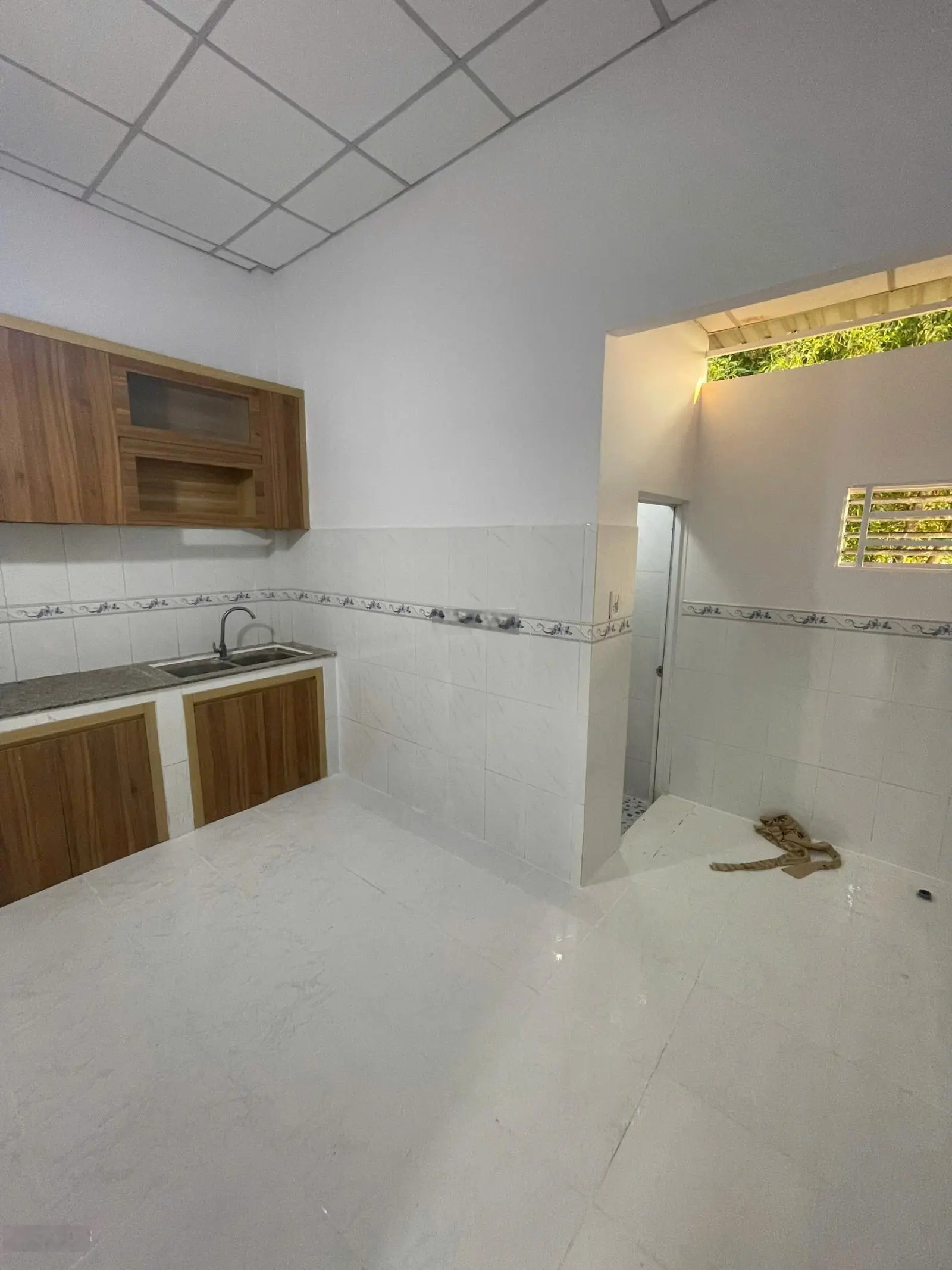 Bán nhà riêng tại thị trấn Hóc Môn, 60m2 (4mx15m), 570tr, sang tên trước lễ 30/4 thương lượng mạnh