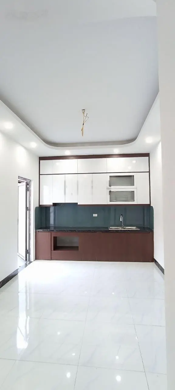 Nhà độc lập 55m2, Oto vào nhà, giá chỉ có 3.4 tỷ, ra Tố Hữu 10 phút