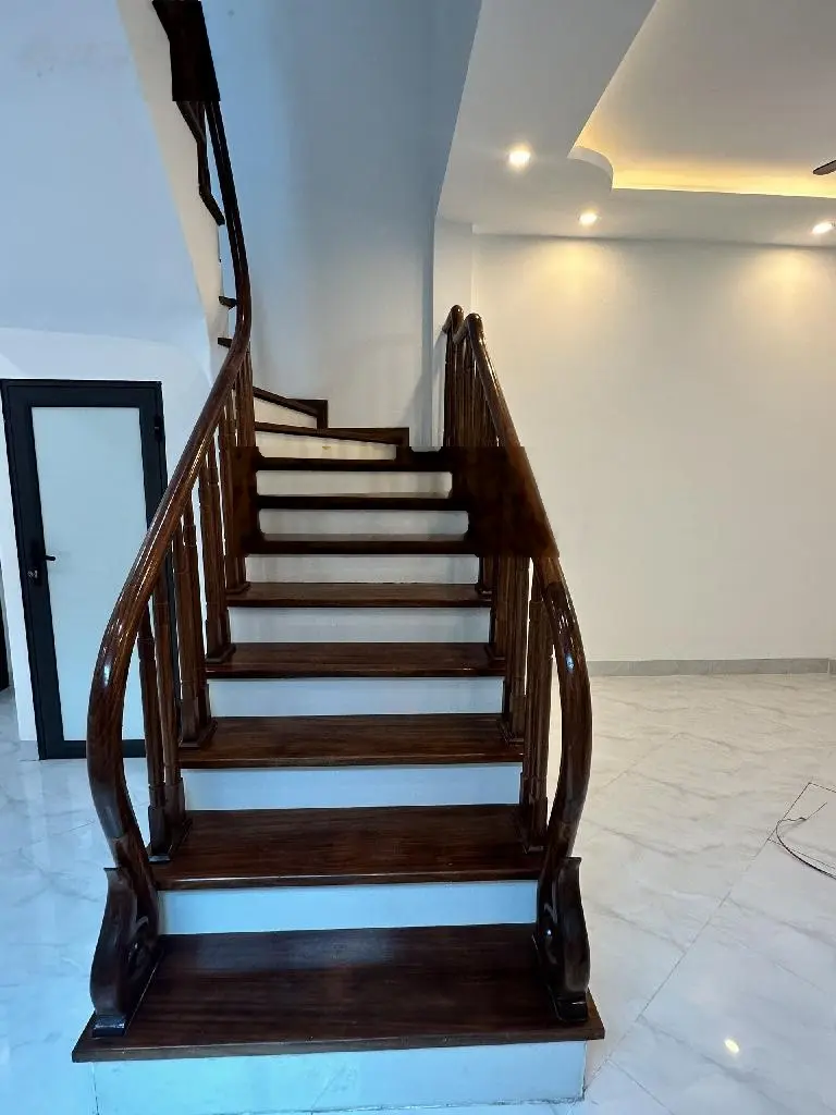 Bán nhà Lê Đức Thọ, Mỹ Đình, ô tô đỗ cửa, 54m2, 4.5 tỷ