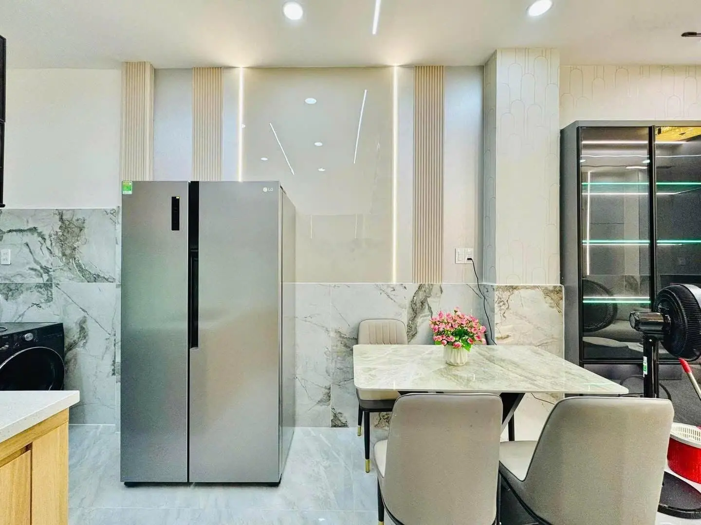 Cần Bán Gấp nhà riêng view đẹp tại Nguyễn Thiện Thuật, Q3. DT 72 m2 giá 3tỷ45 , sổ hồng riêng