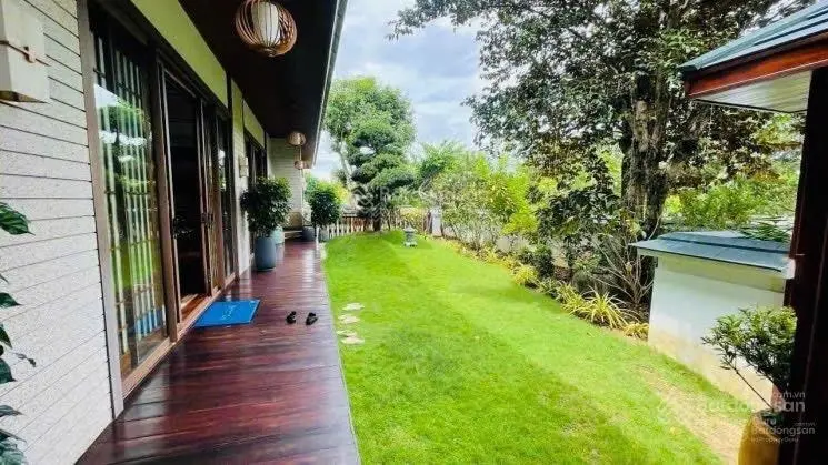 Bán siêu biệt thự 4 mặt tiền khu vip Đảo Nổi