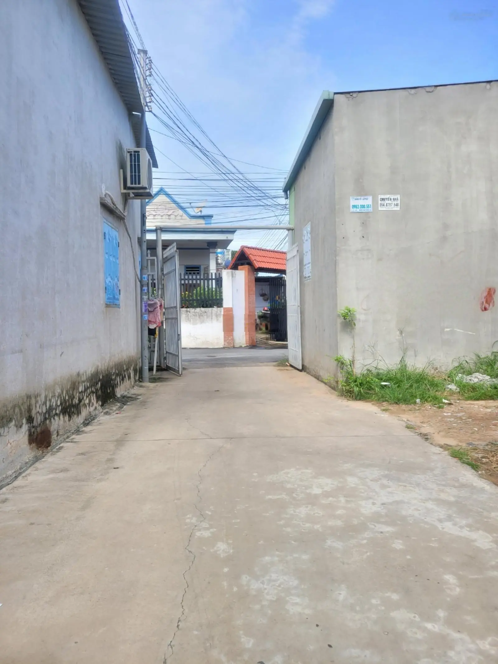 2 tỷ 8 TL 104m2 (5x21) cách BigC Dĩ An 500m, bán đất cách đường Hai Bà Trưng 50m