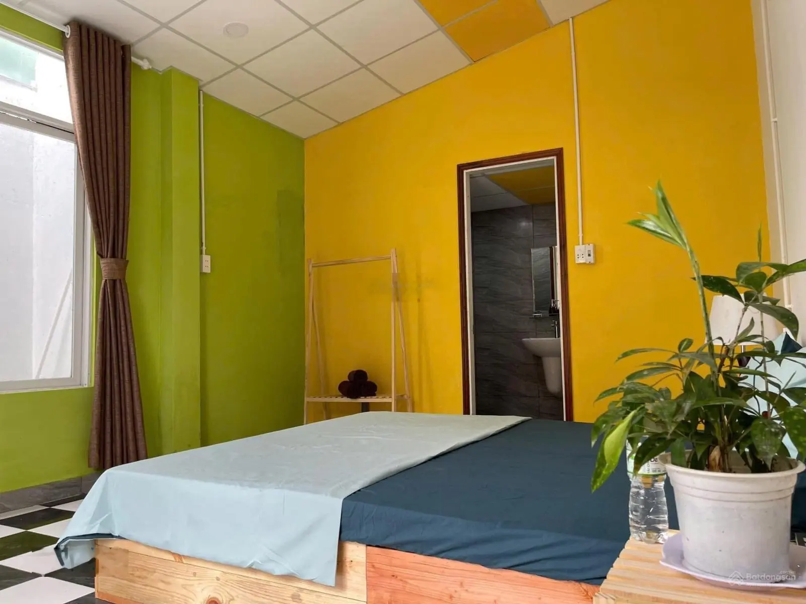 Bán 140m2 nhà mặt tiền 6m ra ngay Võ văn kiệt, thu nhập ổn định 80 triệu/ tháng. Giá chính chủ