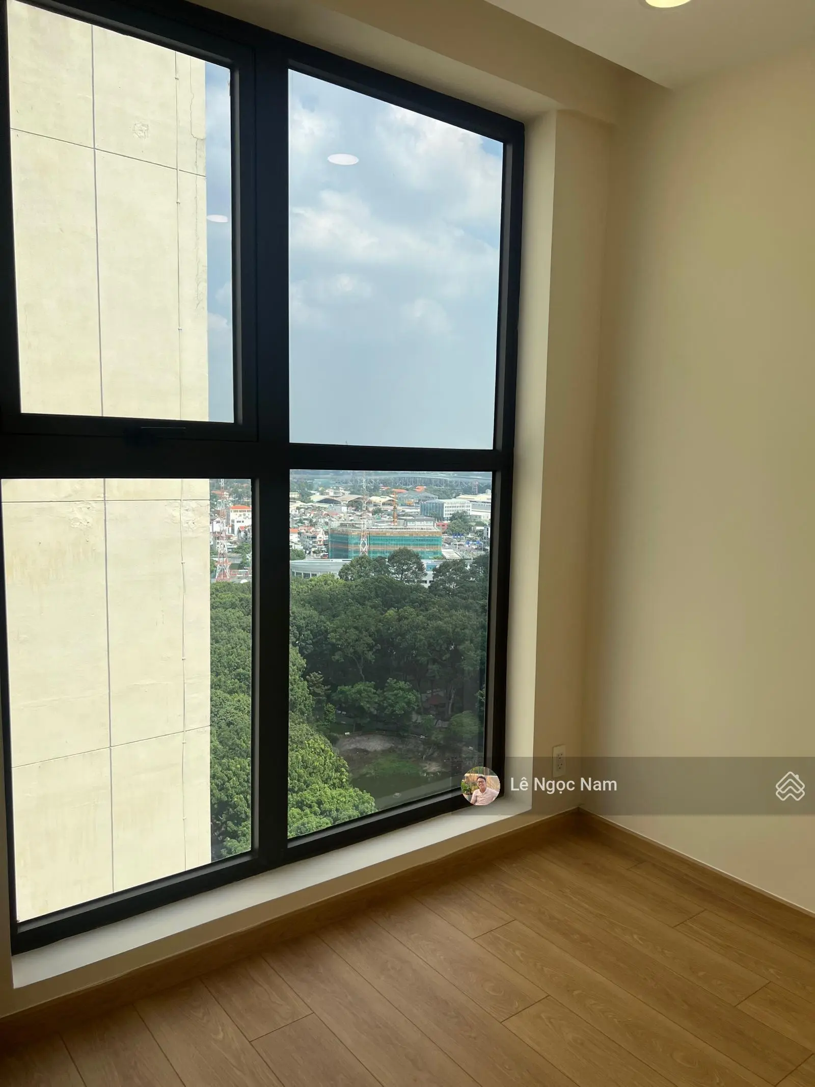 Phòng Kinh Doanh căn hộ Park Legend. Ngay Công Viên Hoàng Văn Thụ. Hỗ trợ xem nhà miễn phí