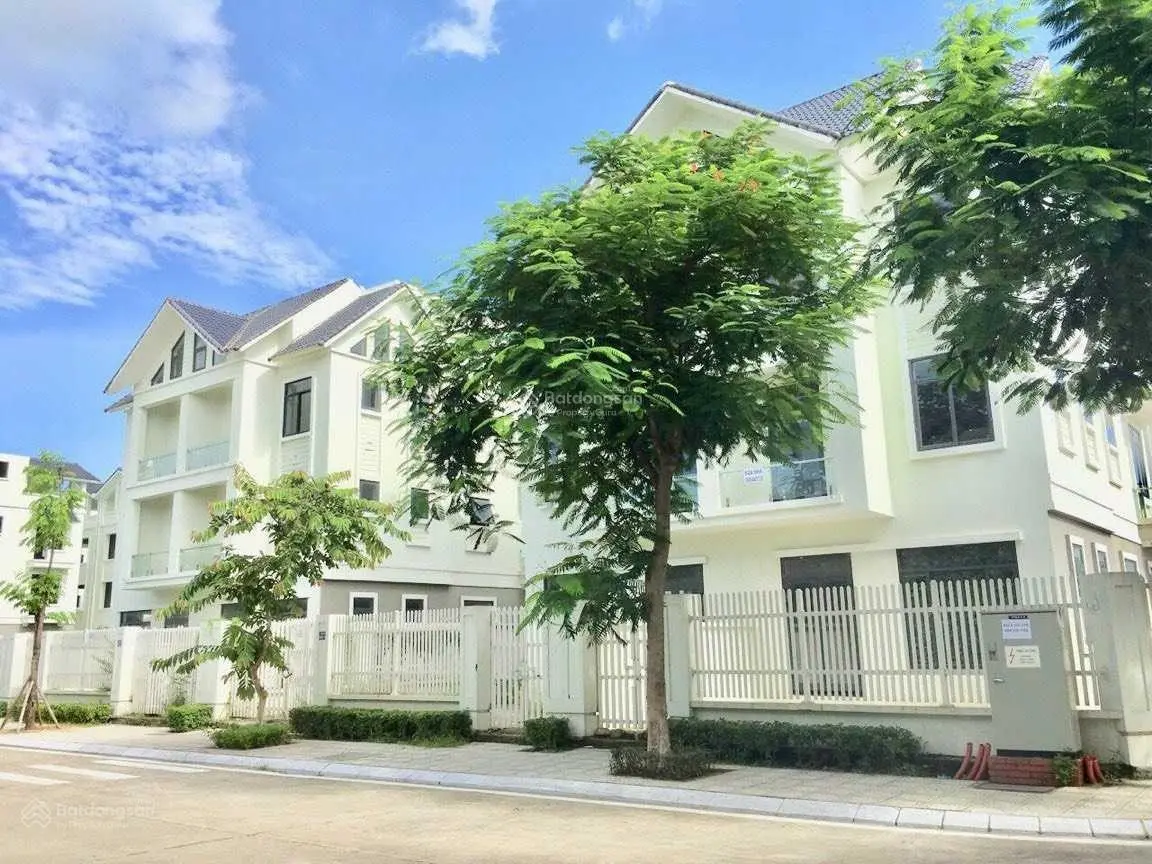 Tốp 12 căn dự án Geleximco giá tốt nhất thị trường (120m2 giá 15 tỷ cả đất cả nhà)