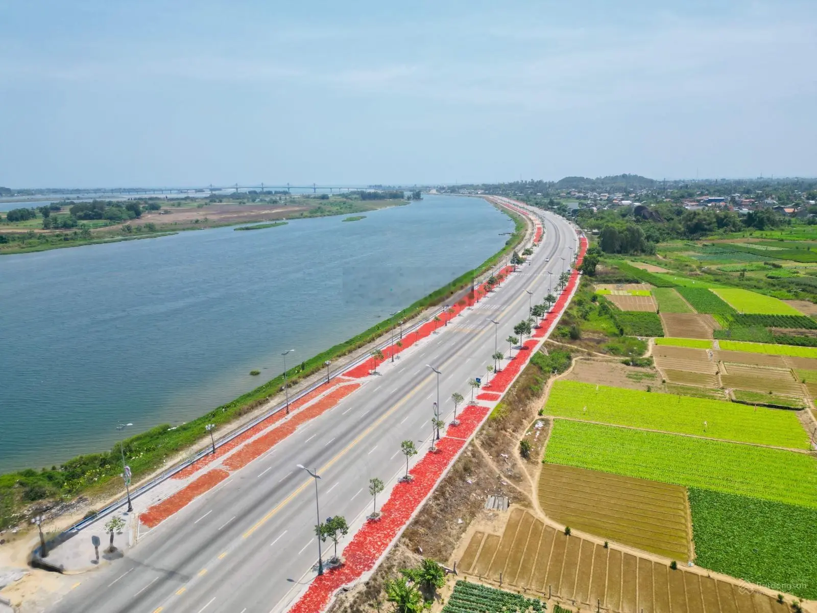 Bán mảnh vườn mặt tiền Trường Sa ngang 20m mặt tiền đường nhựa 36m giá rẻ