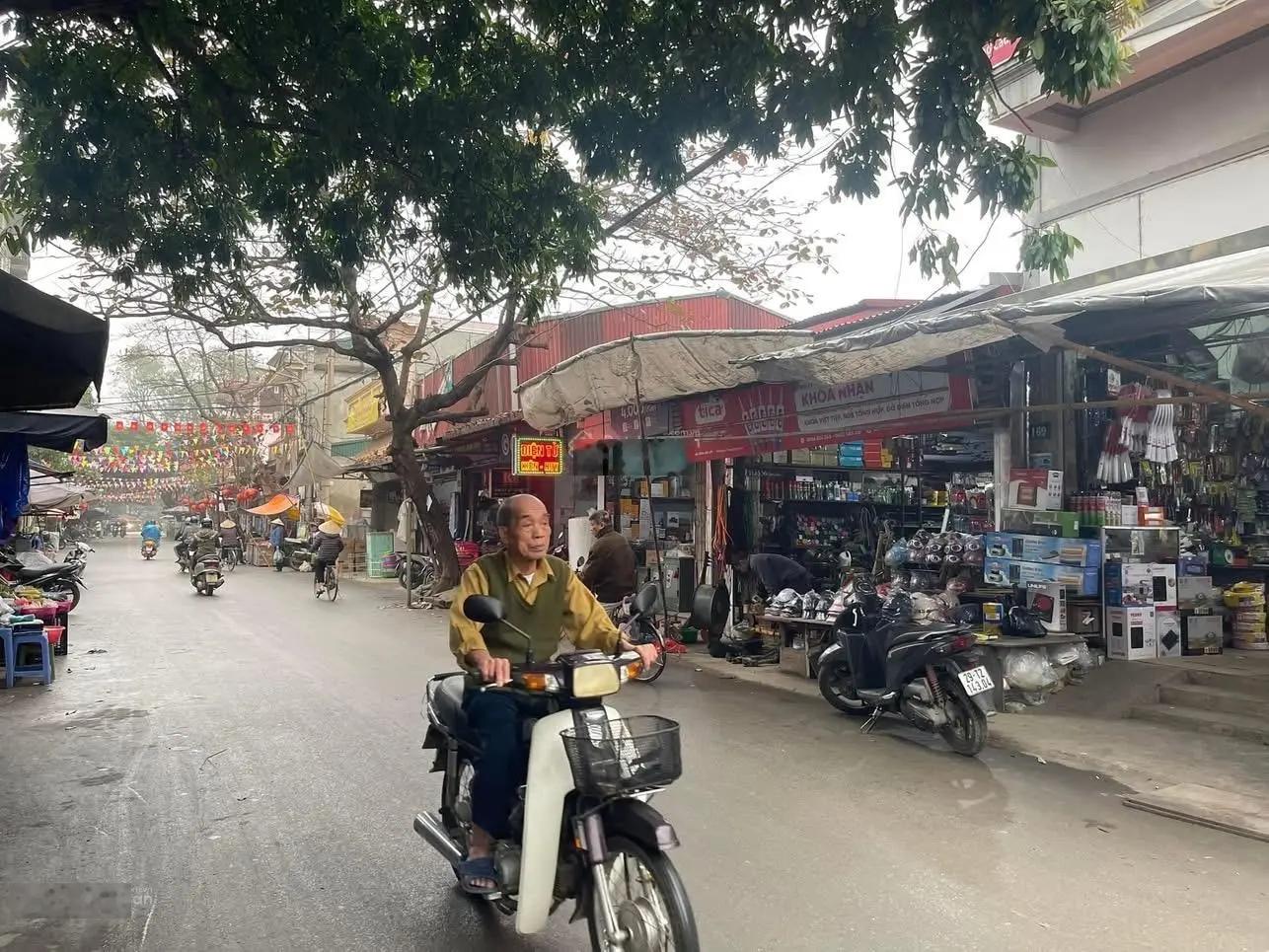 DƯƠNG NỘI-HÀ ĐÔNG-Hơn 7 tỷ-Ô Tô vào nhà-Nhà 4T -DT 54m2 - MT 4,7m