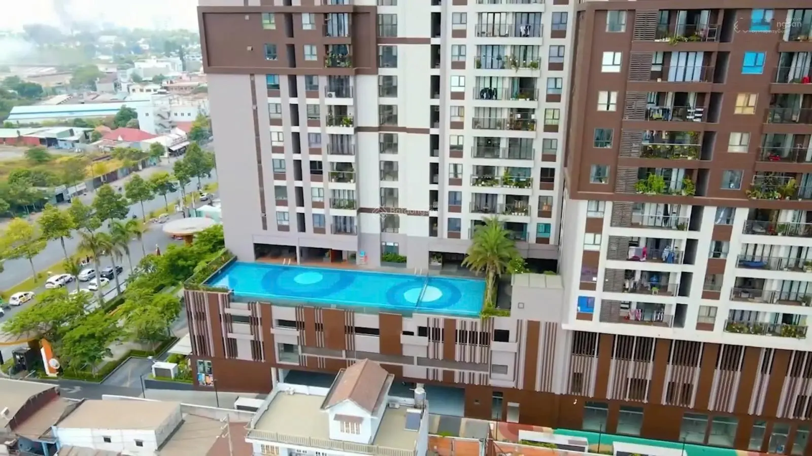 Bán nhanh 3pn2wc 100m2 view hồ bơi vô cực giá chỉ 3,5 tỷ(đã có thuế phí) để lại toàn bộ nội thất