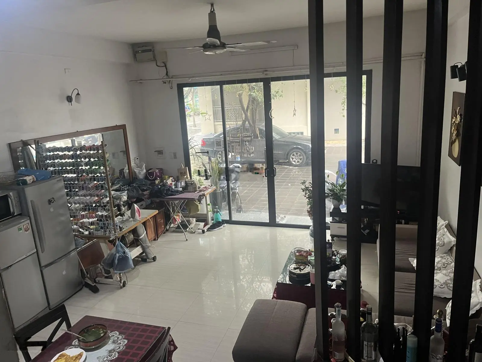 Bán nhà phân lô Nguyễn Văn Linh cạnh Aeon Mall Vĩnh Tuy ô tô tránh ở sướng, nhà đẹp như mới