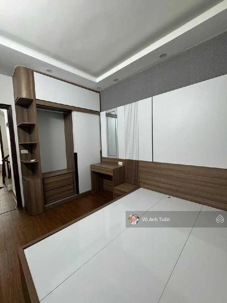 Cực hiếm, 40m2 nhà Tam Trinh, 2 thoáng, ngõ nông, 1 bước ra phố, nội thất đẹp, 4 ngủ, 5.45 tỷ