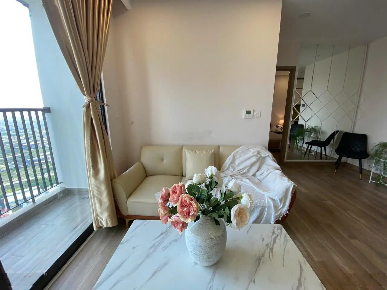Bán 2pn 2wc Haven Park, 58m2, full đồ, 3.2 tỷ bao phí, view biệt thự đảo, hướng nam. 0337 259 ***
