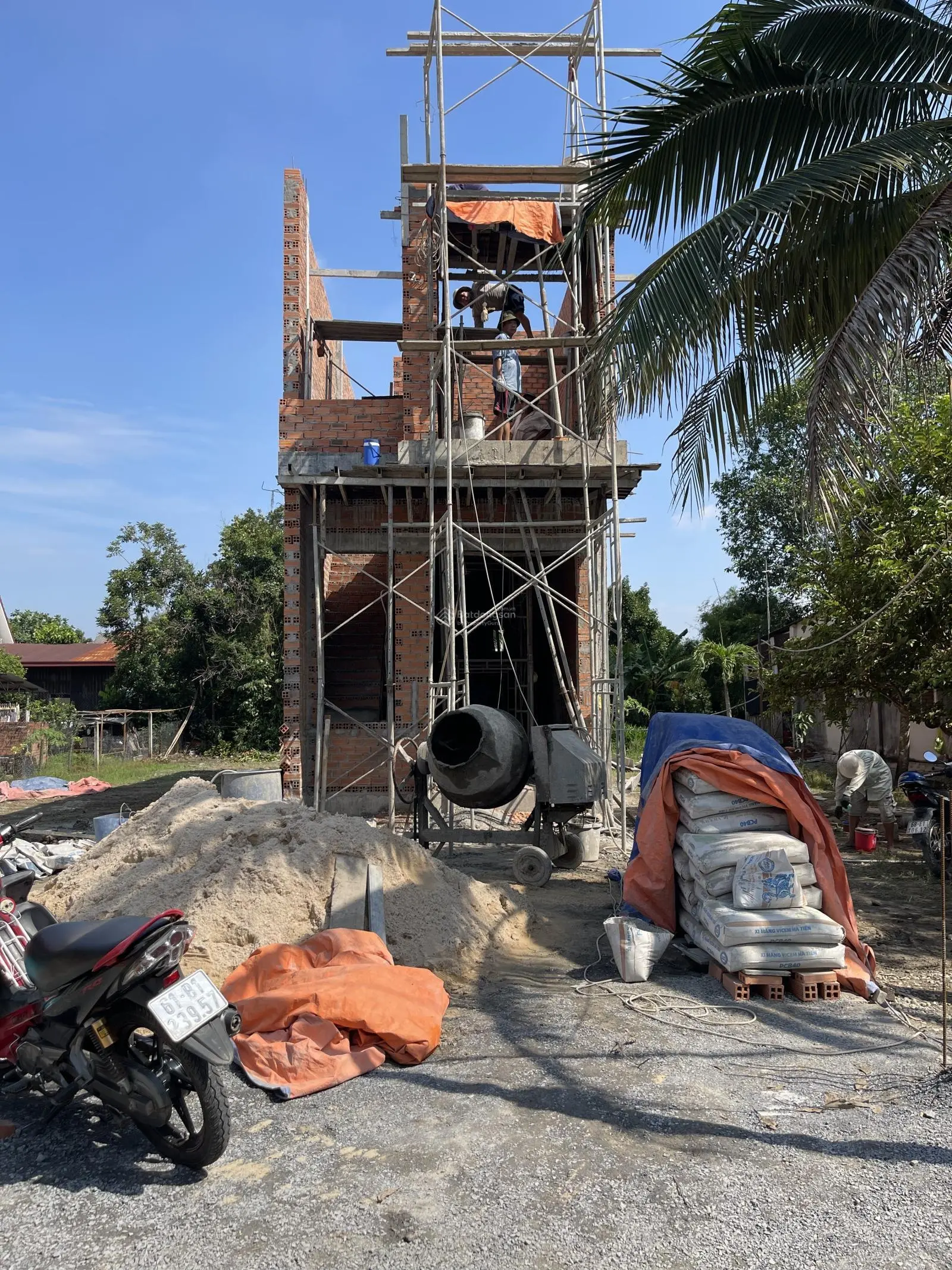 Nhà ở khu đẹp chợ Tương Bình Hiệp