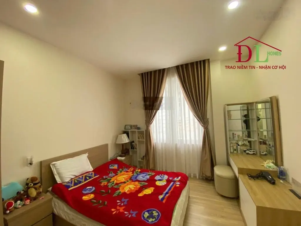 Bán biệt thự mới hoàn thiện đường Cô Giang, Đà Lạt - 222m2, 4PN, vị trí đẹp đã hoàn công, giá 23 tỷ