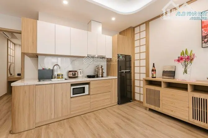 Gấp! bán trước tết âm lịch - toà nhà apartment 8 tầng, tm 10m phố linh lang ba đình 150tr/