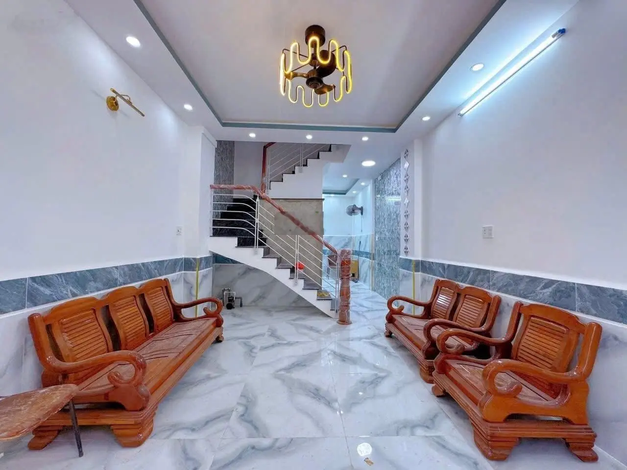 Chủ đi định cư bán nhà Lê Văn Sỹ - Q3 - 40m2 - SHR - LH 0788397931