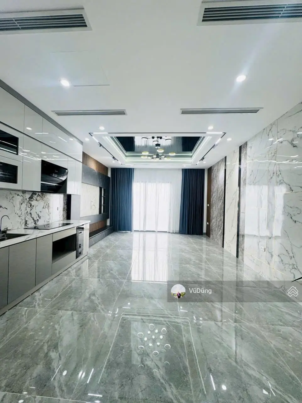 Bán nhà phân lô Phúc Đồng 918, Long Biên DT 50M2, 8 Tầng, MT 4.3M, Vỉa hè, ô tô tránh, lô góc.