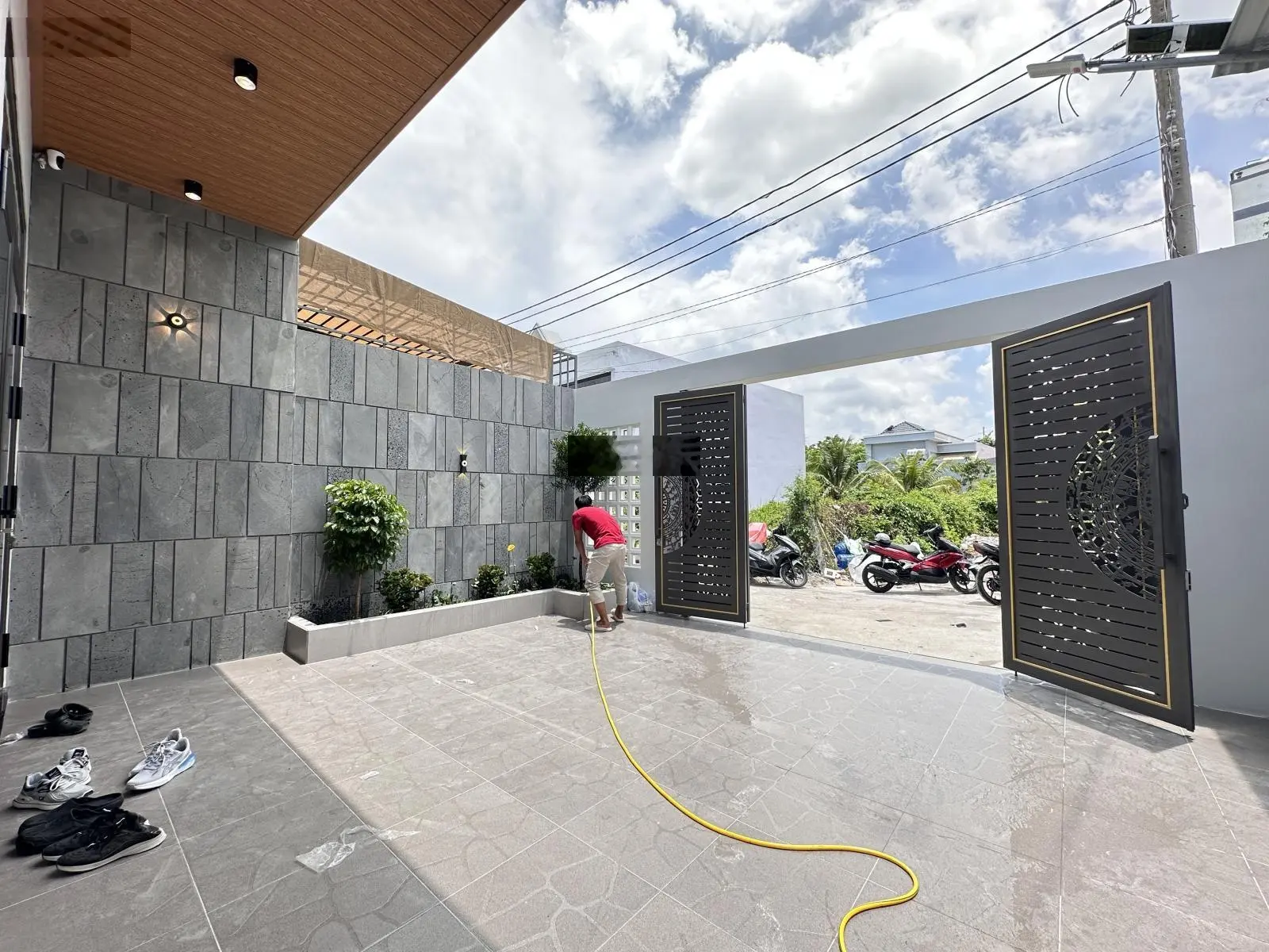 Bán nhà đẹp phường 5 nội thất cao cấp đường ô tô