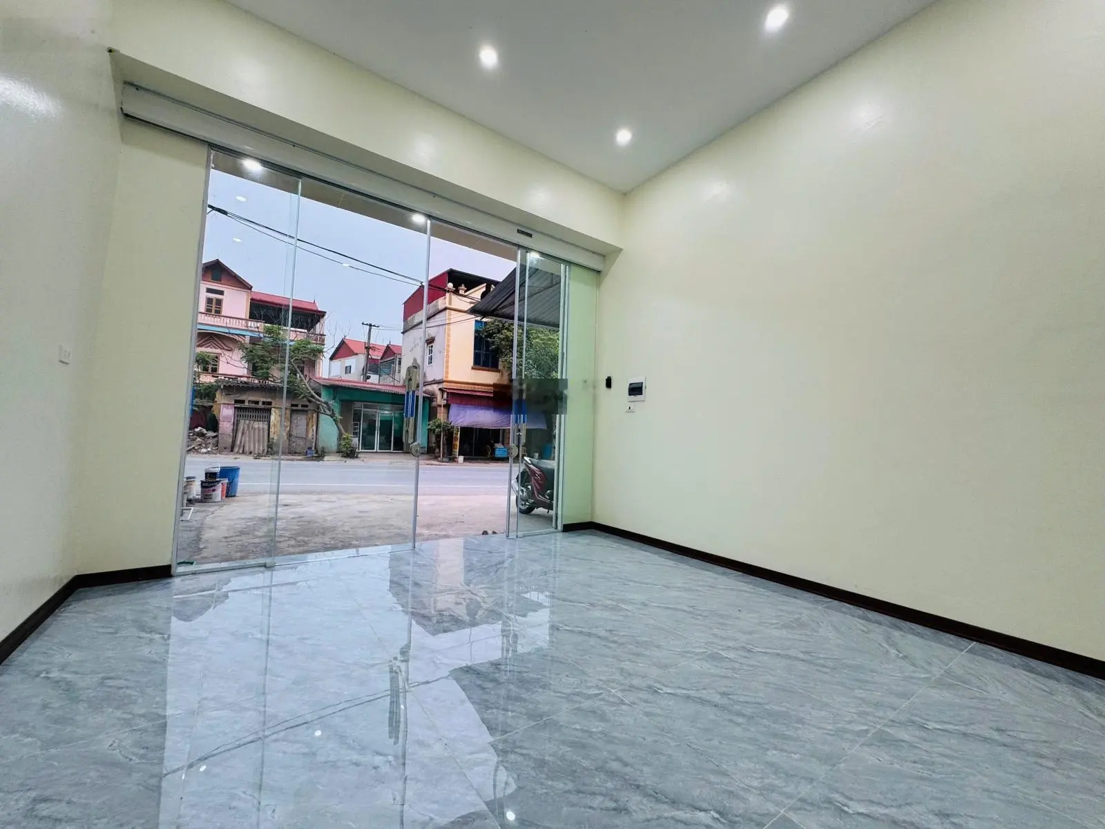 Bán gấp nhà riêng 3PN, 3WC tại Đường 38, Thị trấn Hồ, Thuận Thành, Bắc Ninh, 3,8 tỷ