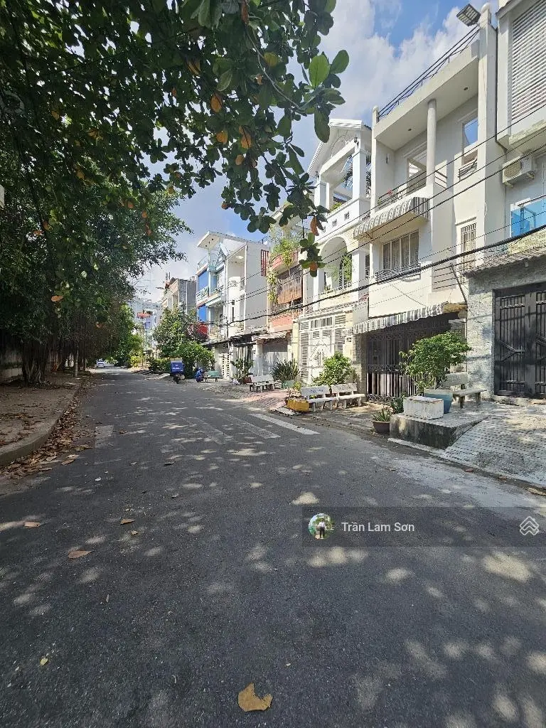 11,x tỷ- m.tiền 5 tầng- 65m2- cho thuê 25tr/th- kdc hoàng quốc việt, quận 7
