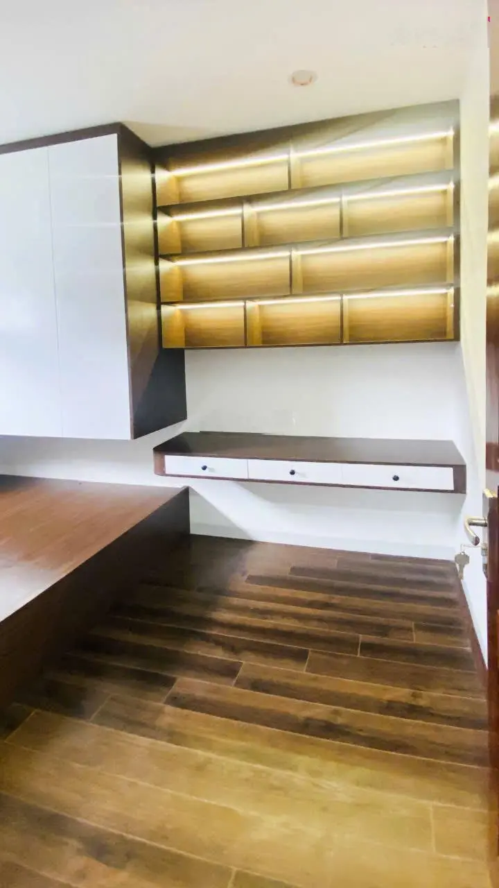 Nhà 3 tầng full nội thất 35m2 La Phù - Hoài Đức