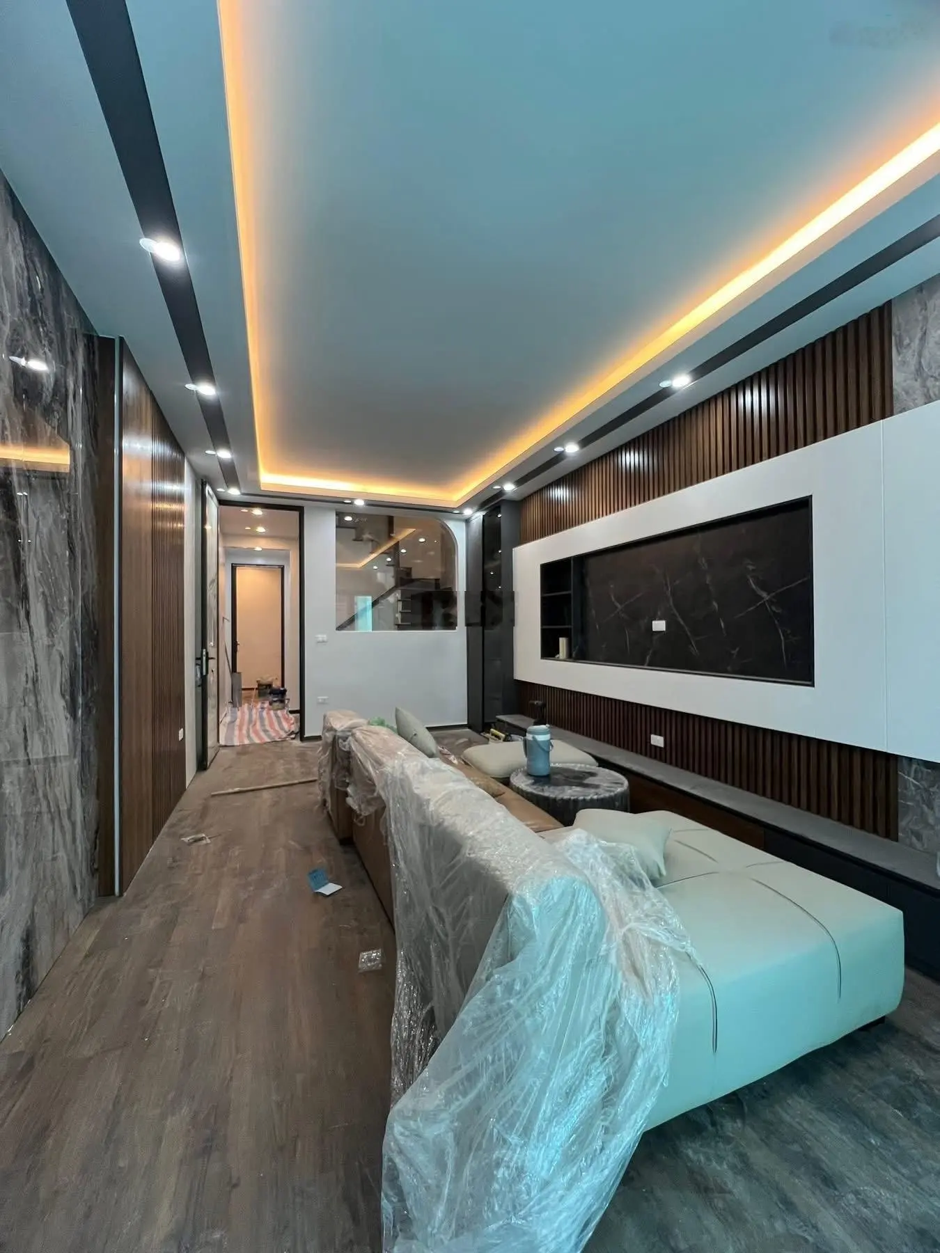 Phân lô ba đình - 4 ô tô tránh, vỉa hè - khu vip cán bộ quân đội - nhà đẹp full nội thất 5 sao.