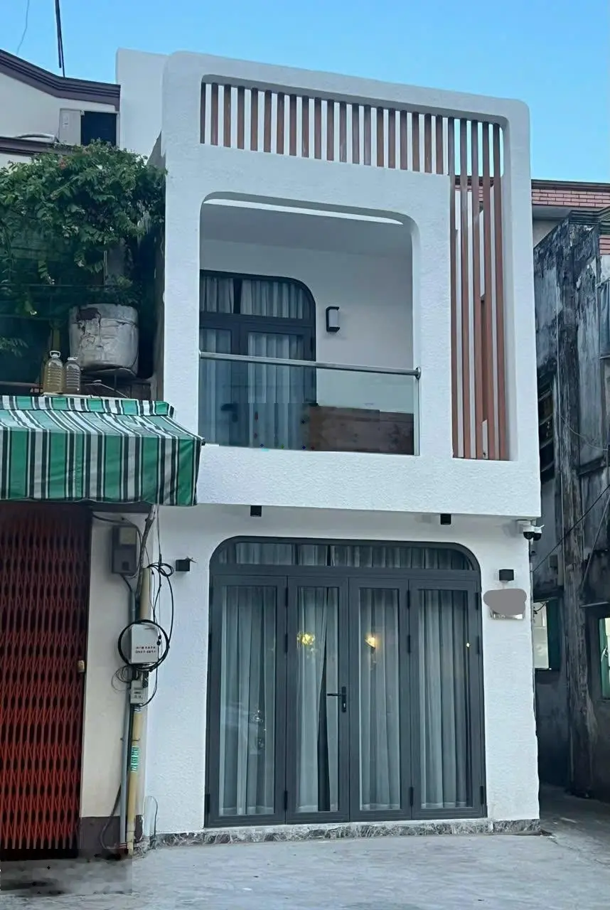 Chủ cần tiền bán gấp 2MT hiếm Phan Xích Long P. 16 Quận 11 chỉ 13.5 tỷ